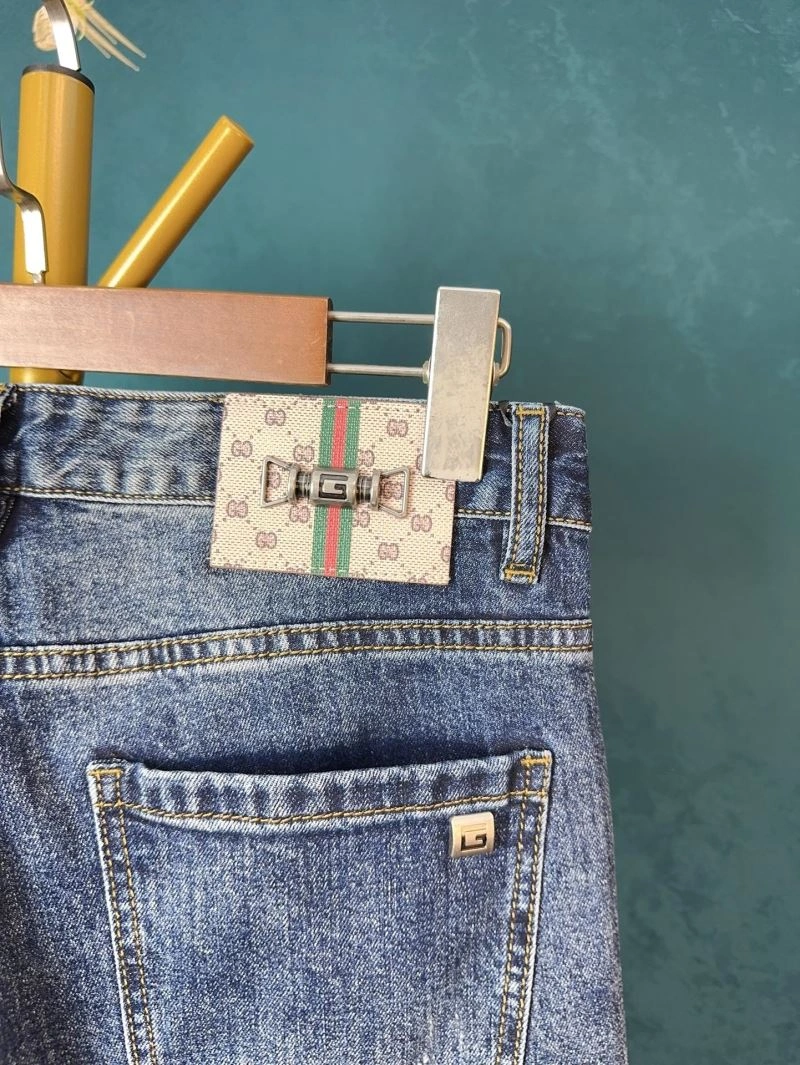 Gucci Jeans Vibrant 126029