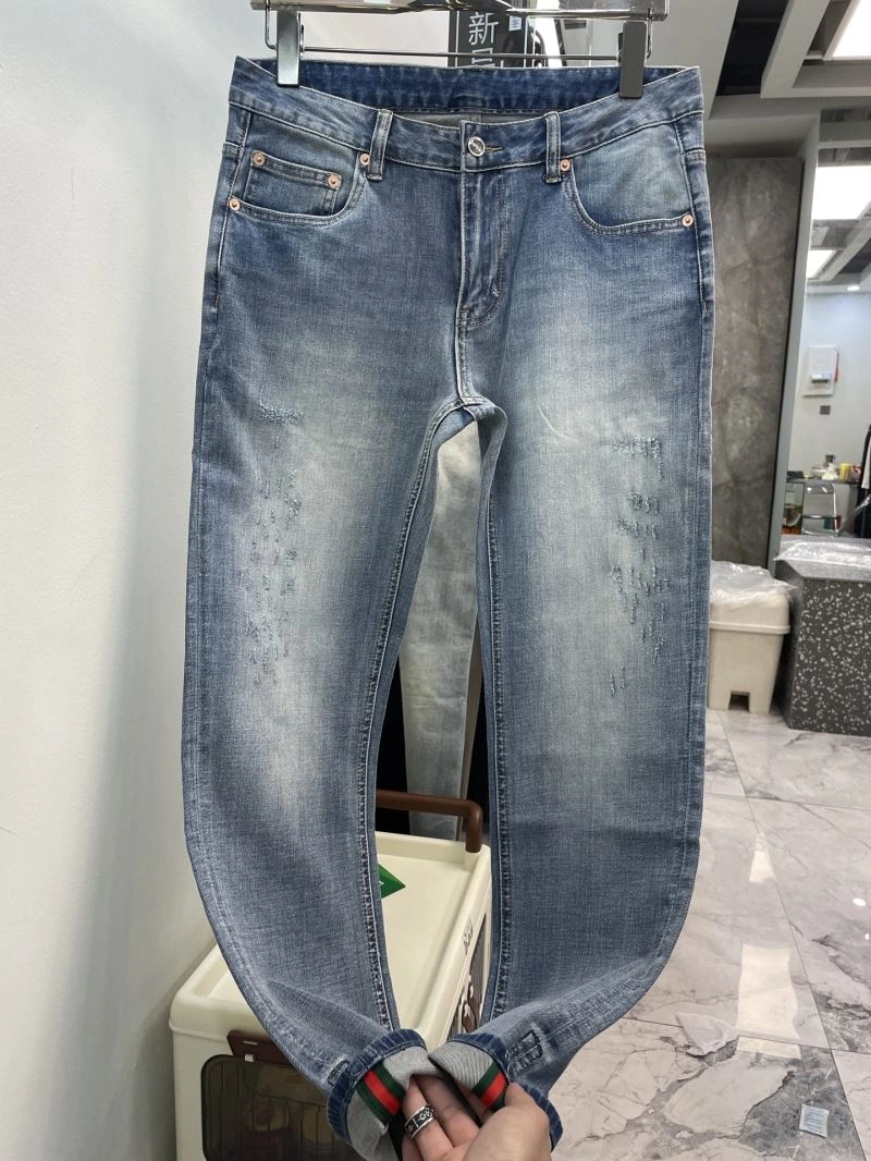 Durable Gucci Jeans 126001