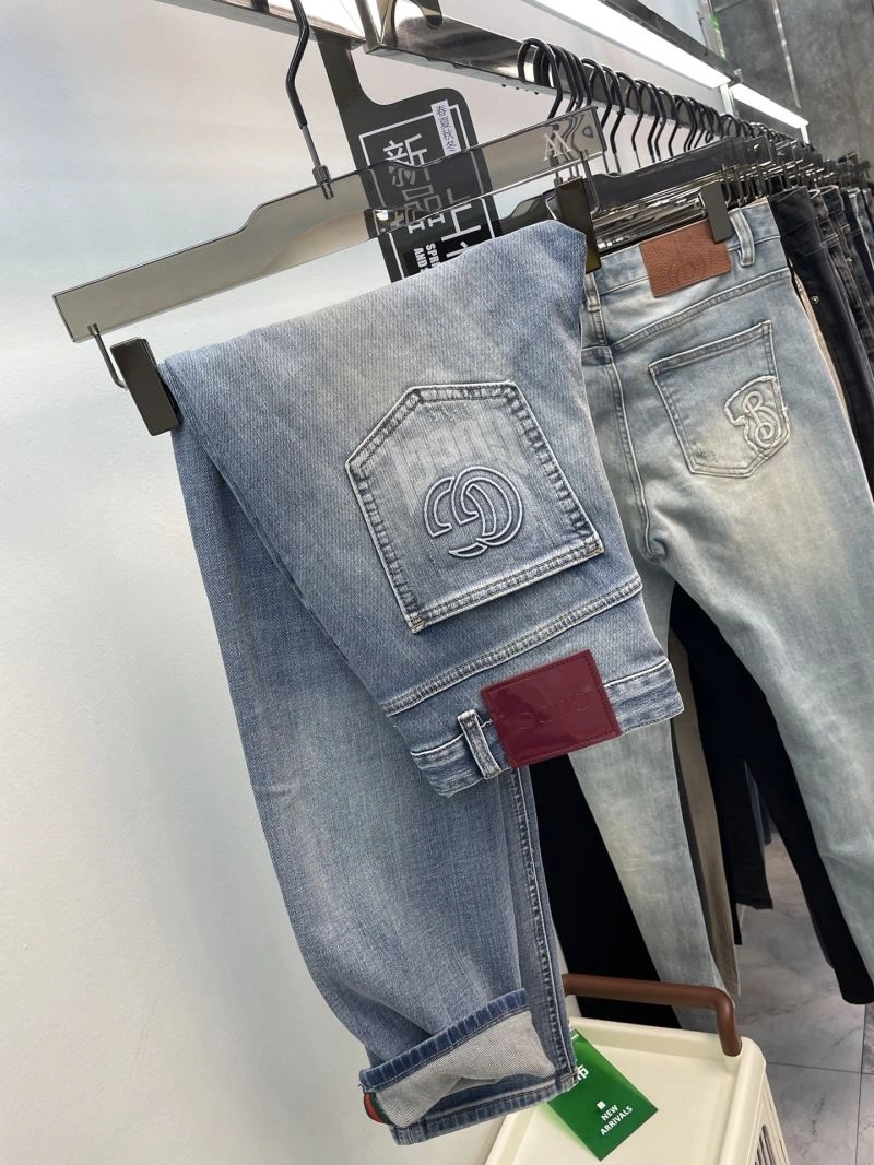 Durable Gucci Jeans 126001