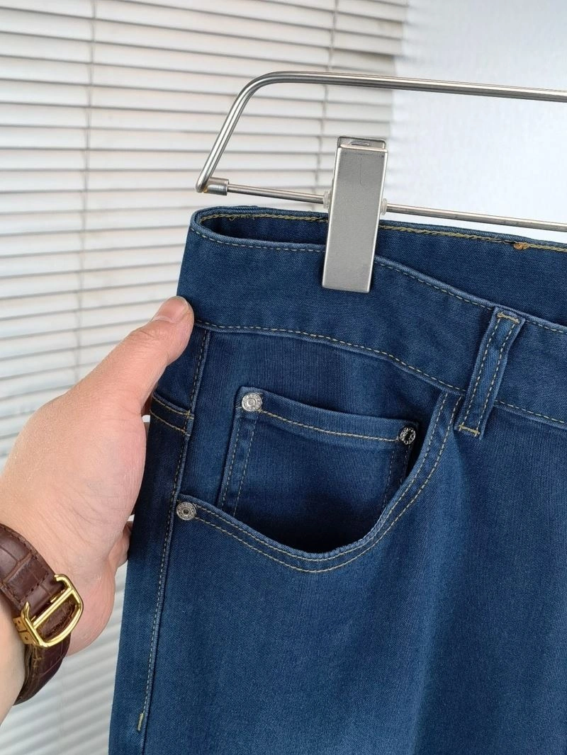 Gucci Jeans Unique 126000