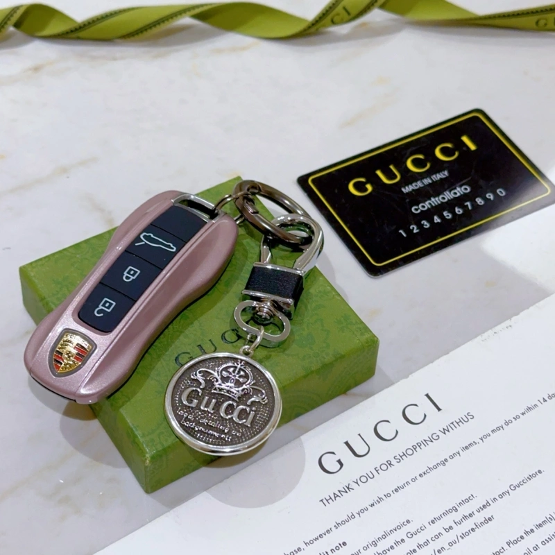 Gucci Keychains TechFriendly 266471