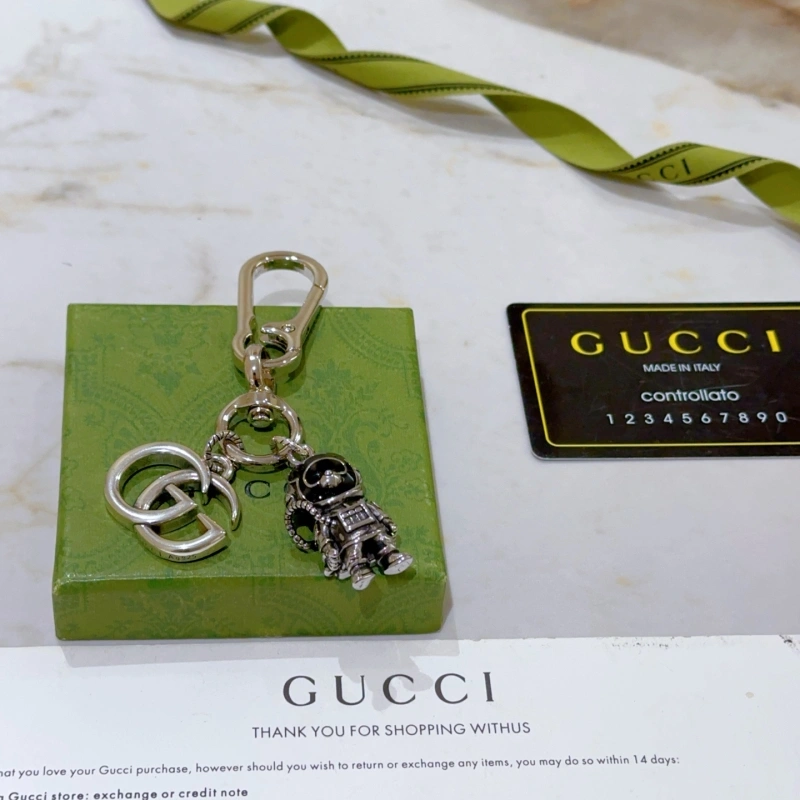 Supportive Gucci Keychains 266472