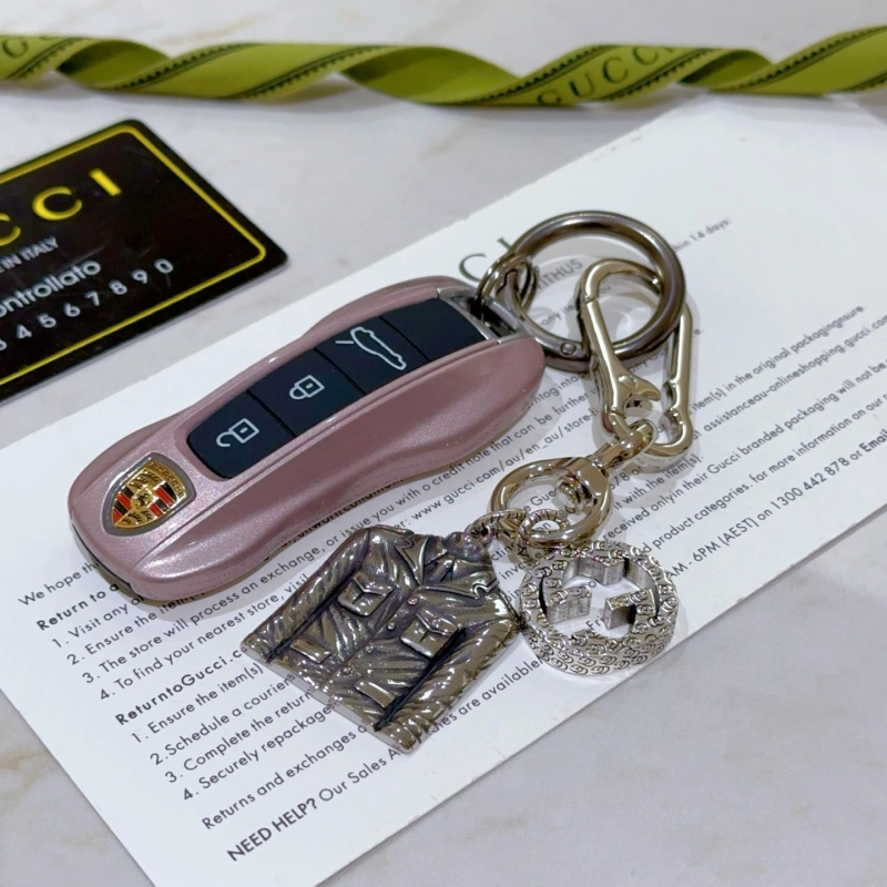 Contemporary Gucci Keychains 266468