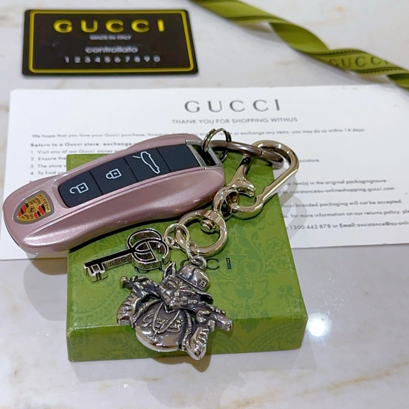 Stylish Gucci Keychains 266460