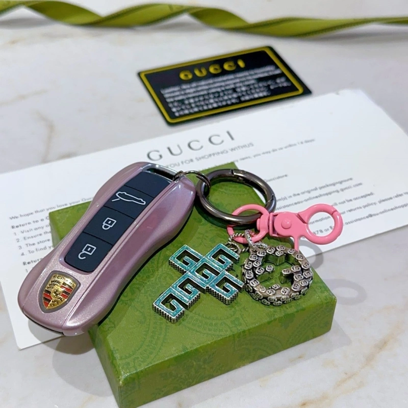 Sustainable Gucci Keychains 266461