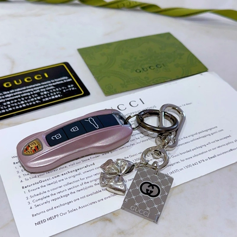 Gucci Keychains UrbanChic 266469