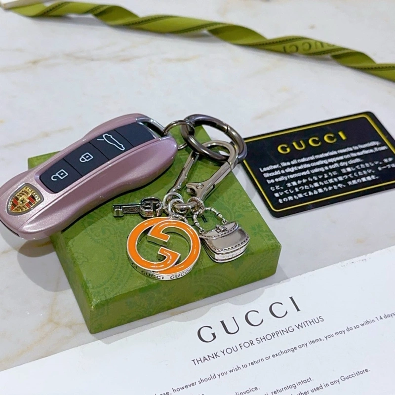 Gucci Keychains WellDesigned 266453