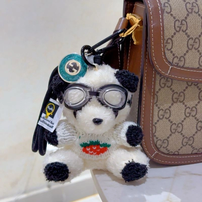 EyeCatching Gucci Keychains 265689