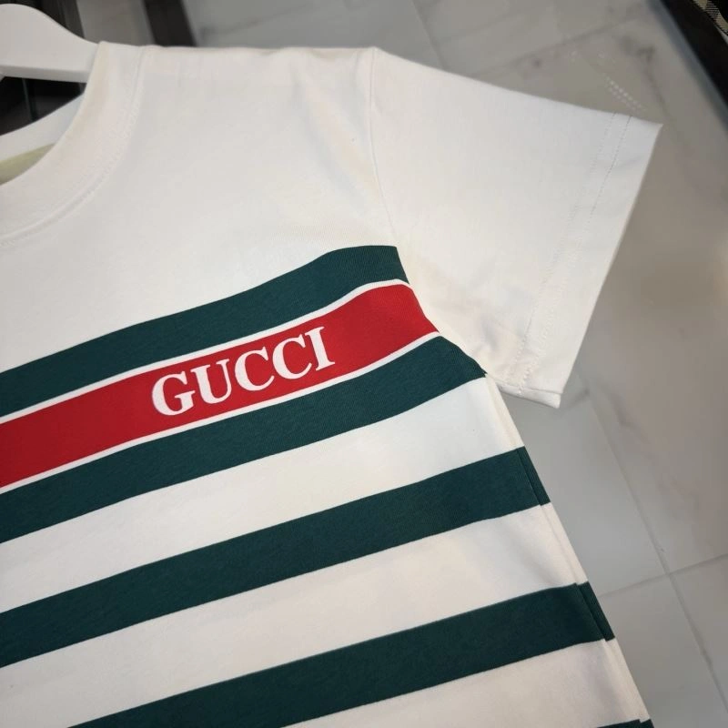 Sleek Gucci Kids 125411