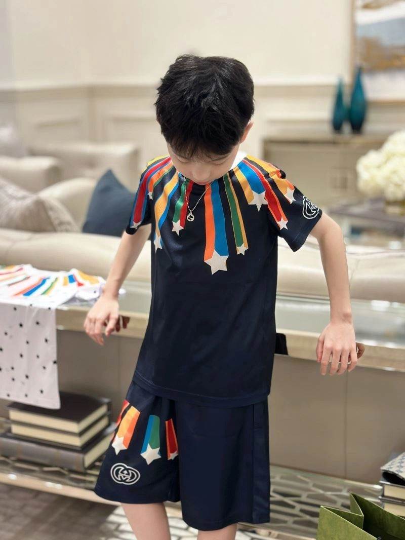 Sleek Gucci Kids 125397