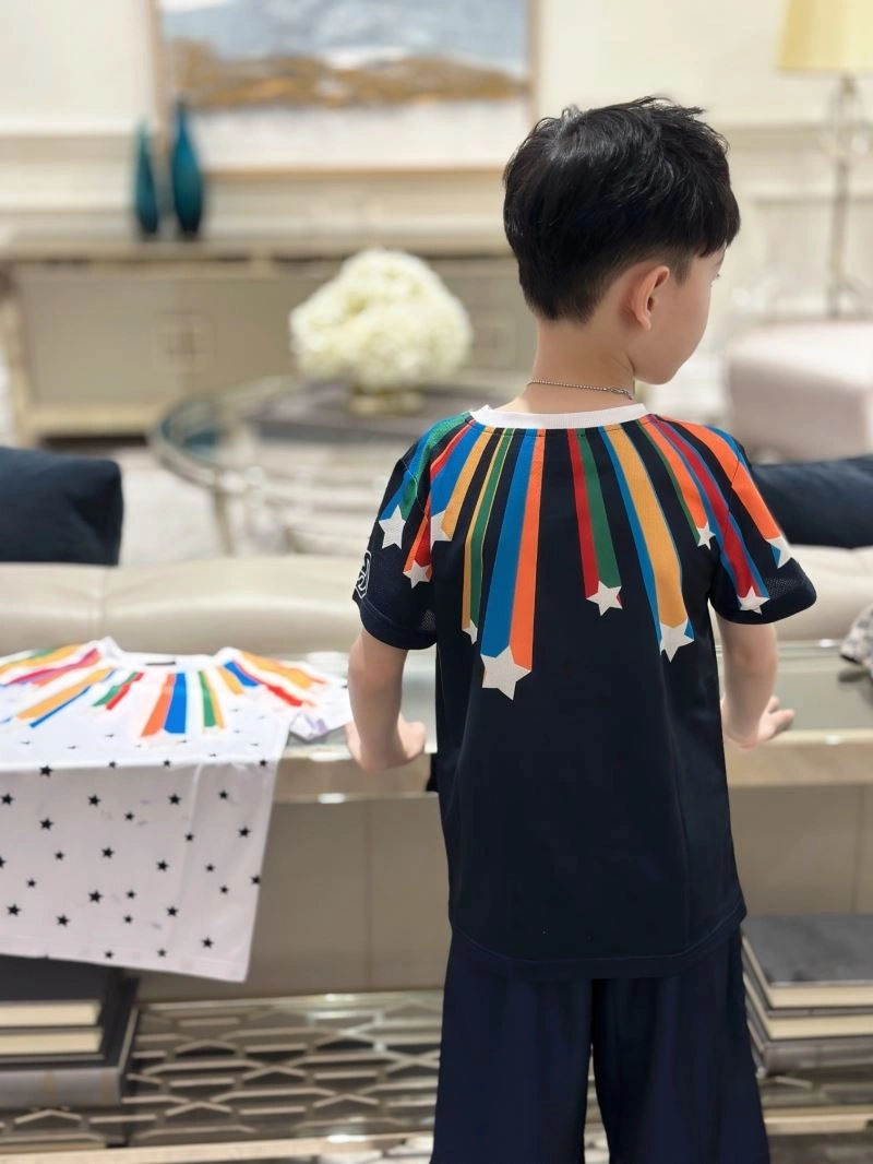 Sleek Gucci Kids 125397