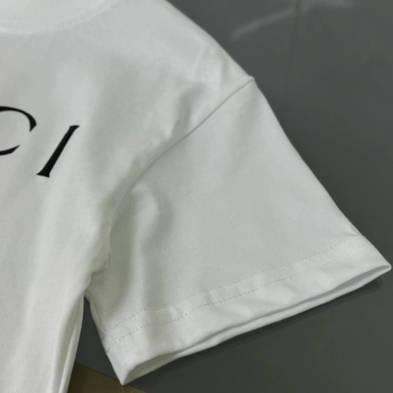 WaterResistant Gucci Kids 125388