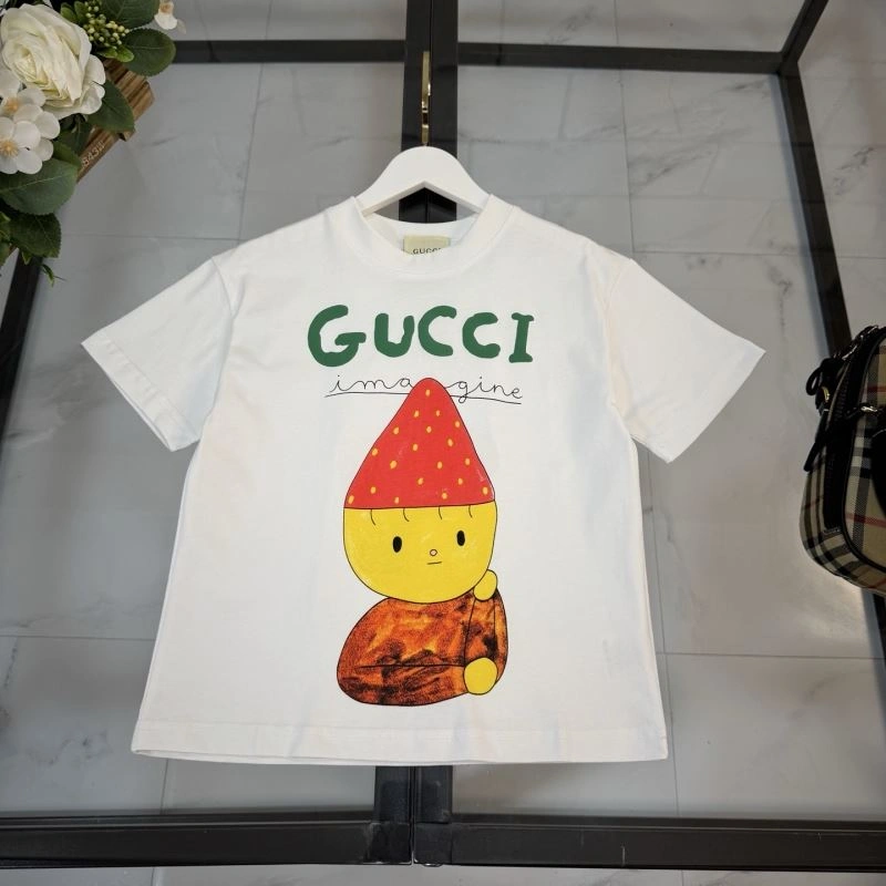 Versatile Gucci Kids 125301