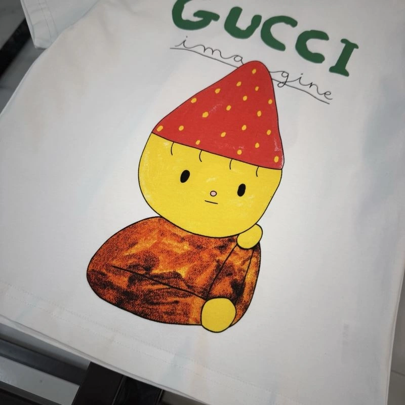Versatile Gucci Kids 125301