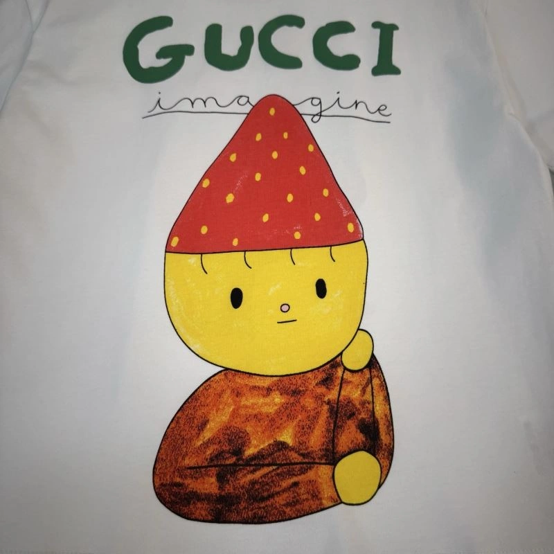 Versatile Gucci Kids 125301