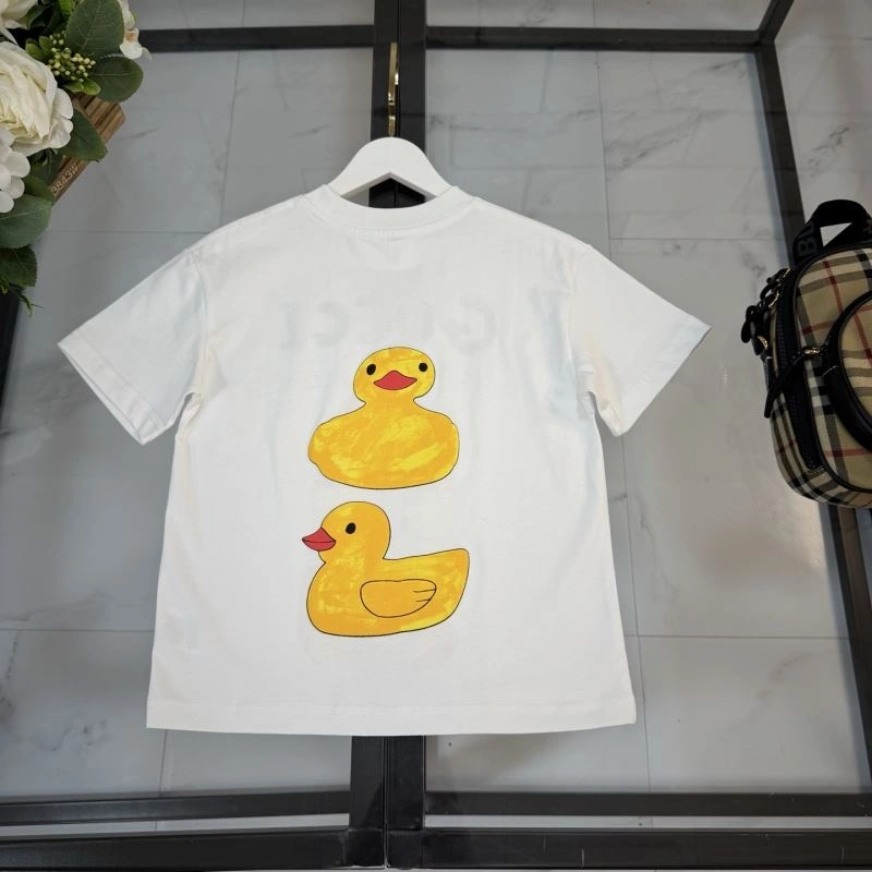 Versatile Gucci Kids 125301