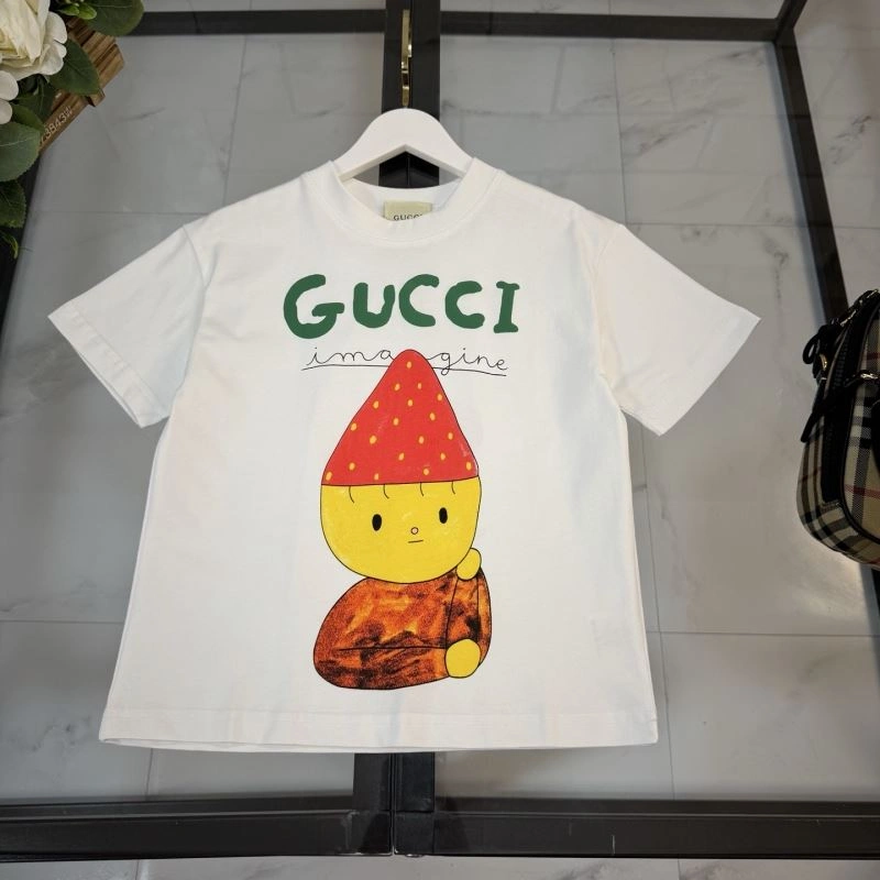Versatile Gucci Kids 125301