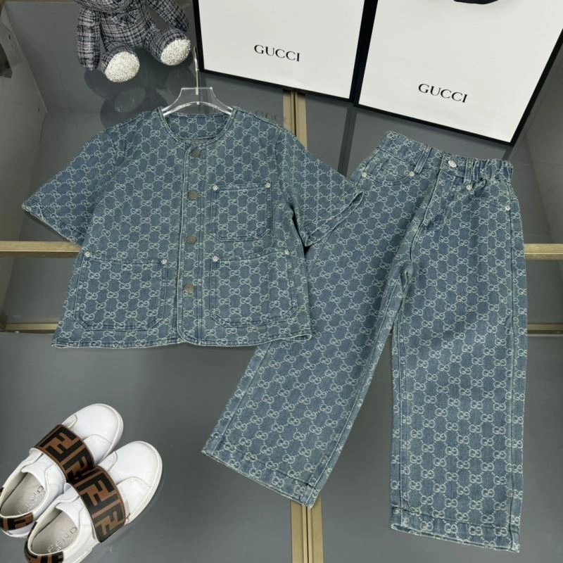 WaterResistant Gucci Kids 125290