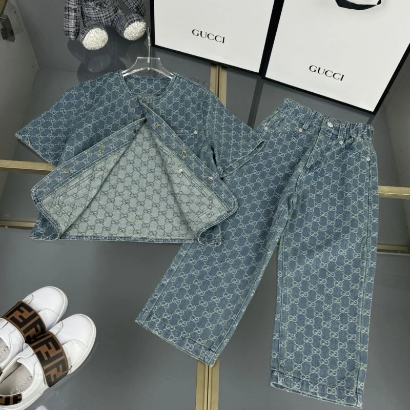 WaterResistant Gucci Kids 125290