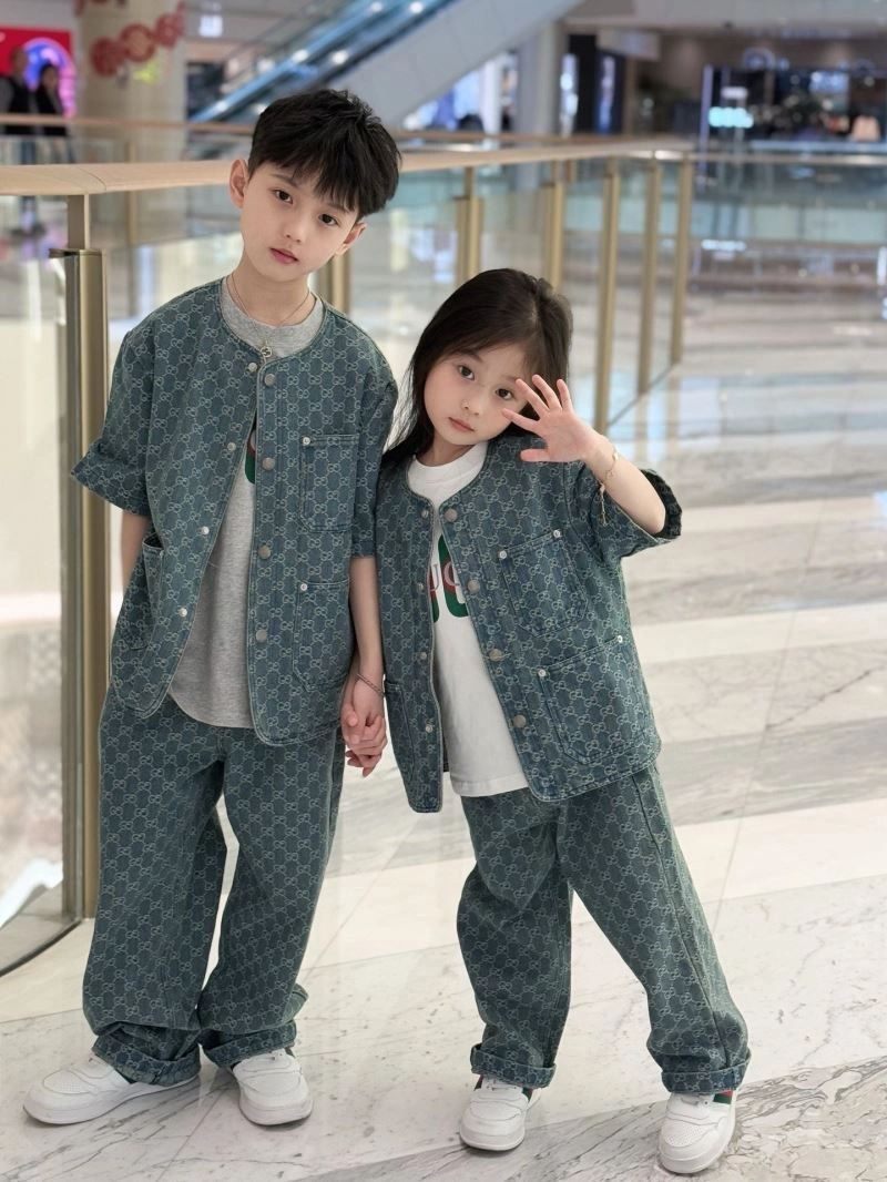 WaterResistant Gucci Kids 125290