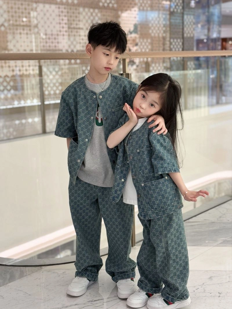 WaterResistant Gucci Kids 125290