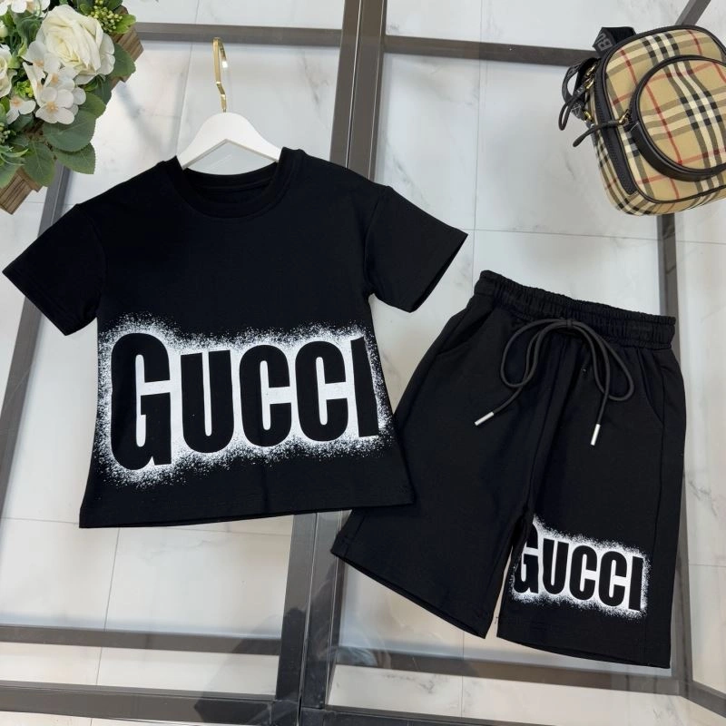 Chic Gucci Kids 125231