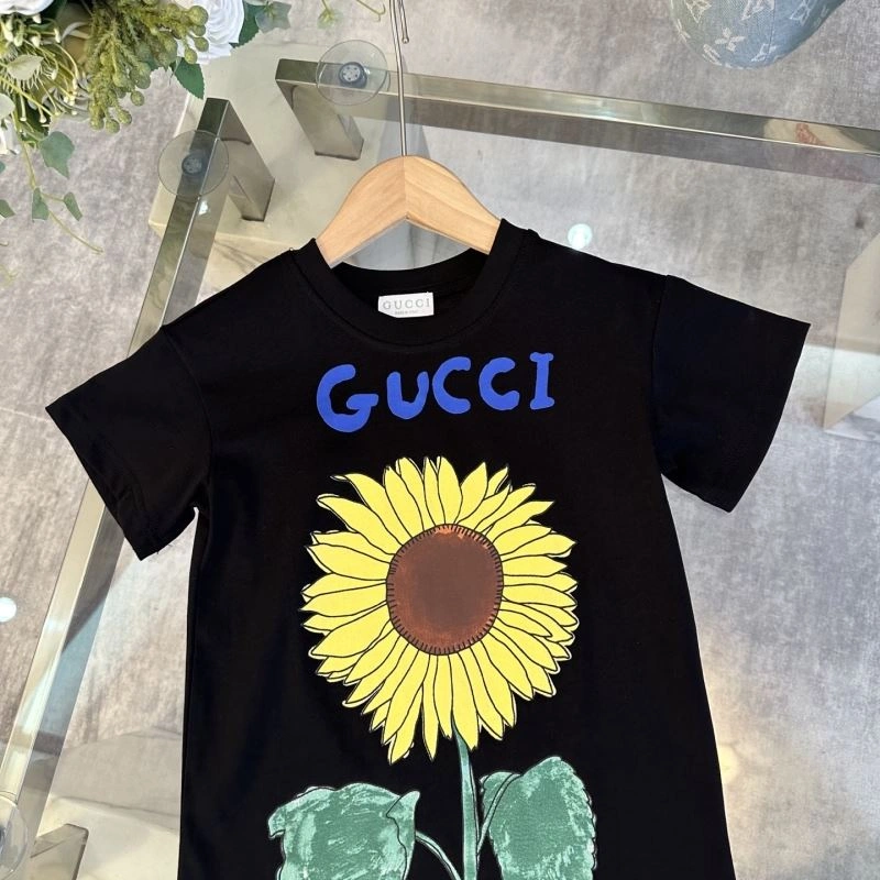 Chic Gucci Kids 125186