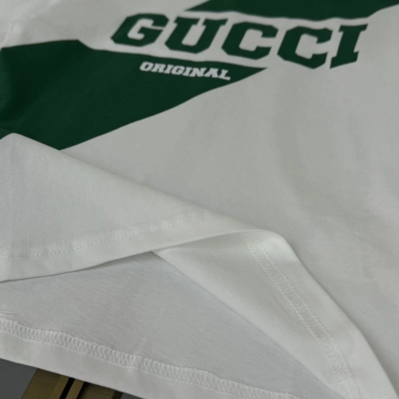 Trendsetting Gucci Kids 125170