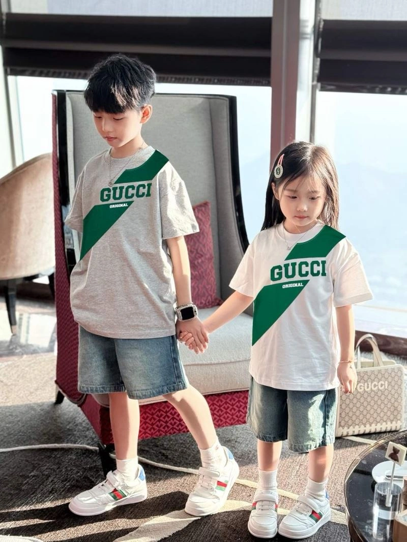 Trendsetting Gucci Kids 125170