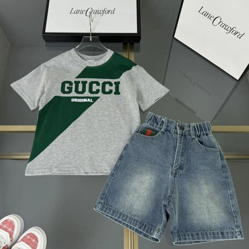 Trendsetting Gucci Kids 125170
