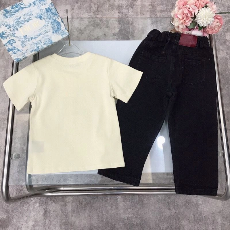 Gucci Kids GoAnywhere 125653