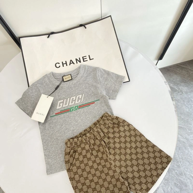 Versatile Gucci Kids 125594