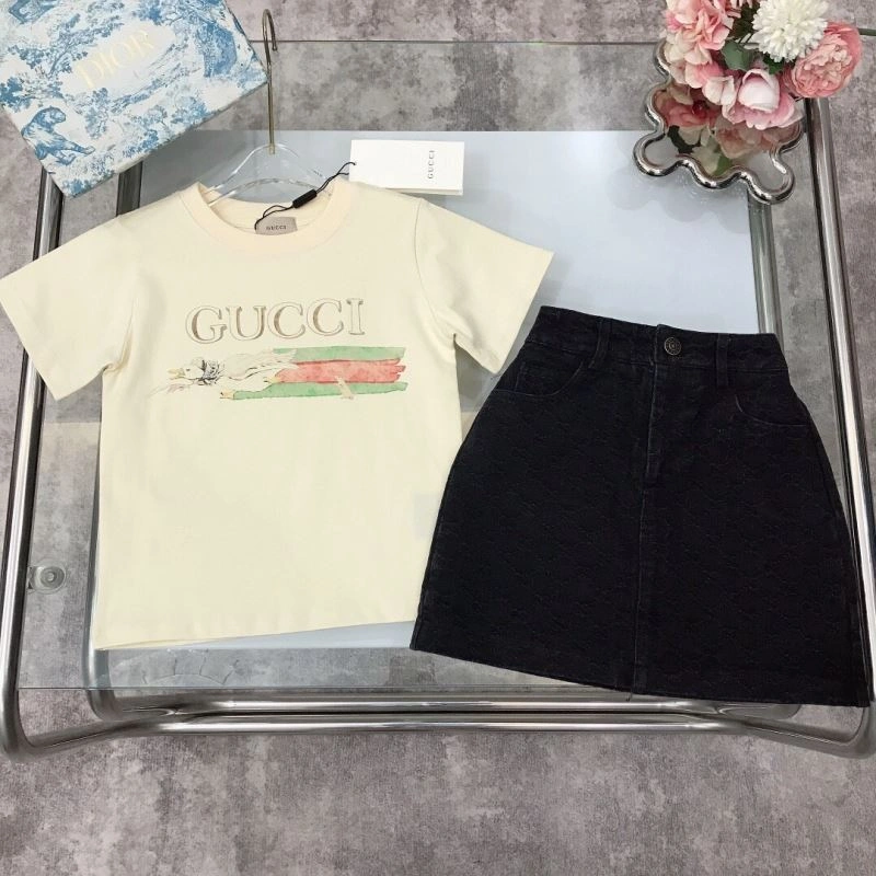 Gucci Kids WeatherProof 125604