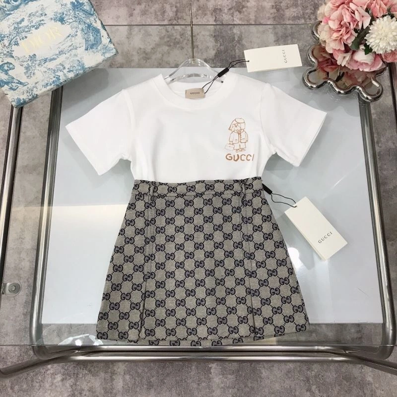 Gucci Kids GoAnywhere 125596