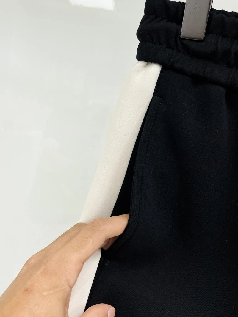 Lightweight Gucci Long Pants 126371