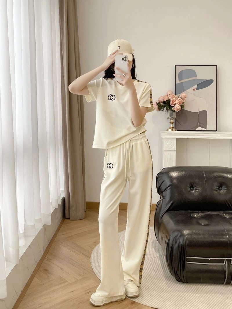 Gucci Long Suits Efficient 128618