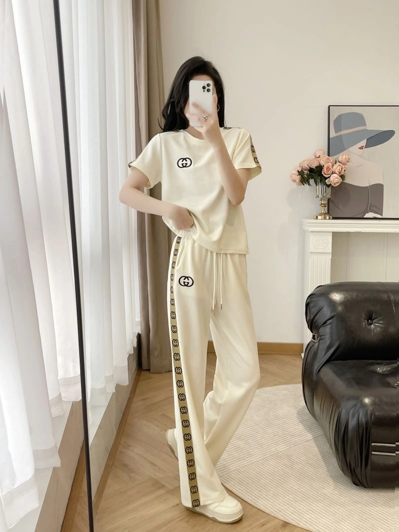 Gucci Long Suits Efficient 128618