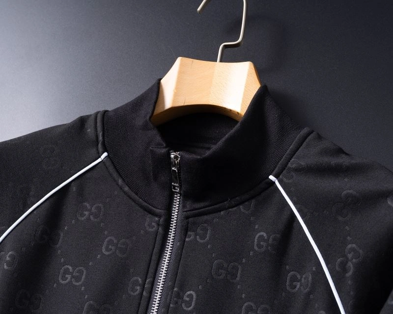 Original Gucci Long Suits 128922