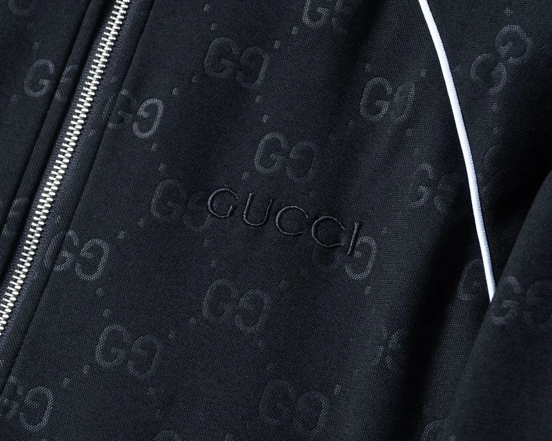 Original Gucci Long Suits 128922