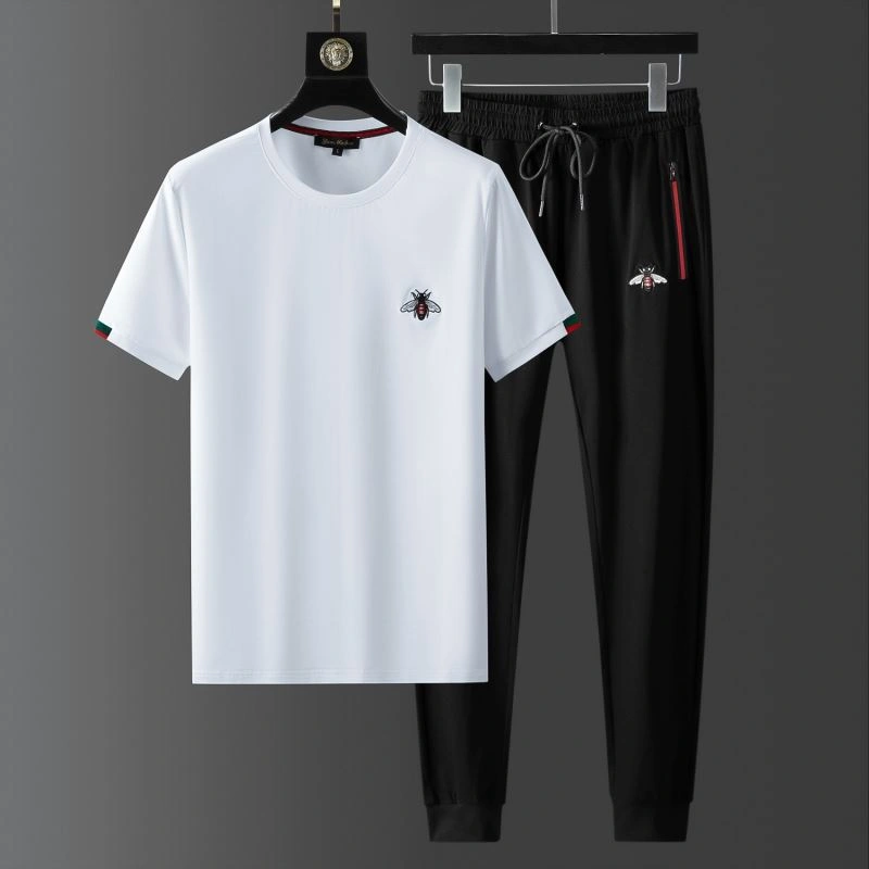 Gucci Long Suits Sleek 125010