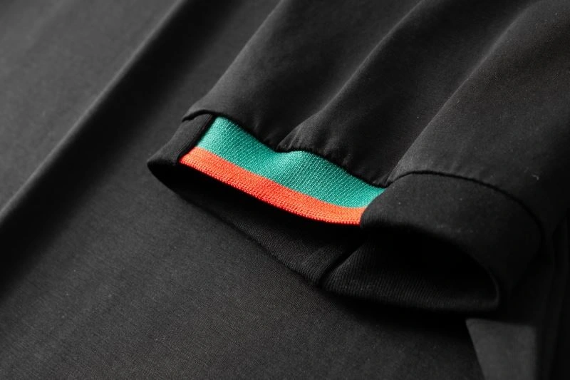 Gucci Long Suits Sleek 125010