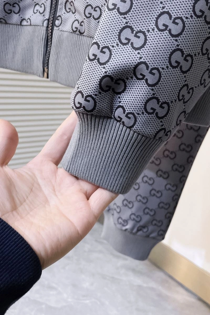 Bold Gucci Long Suits 128867