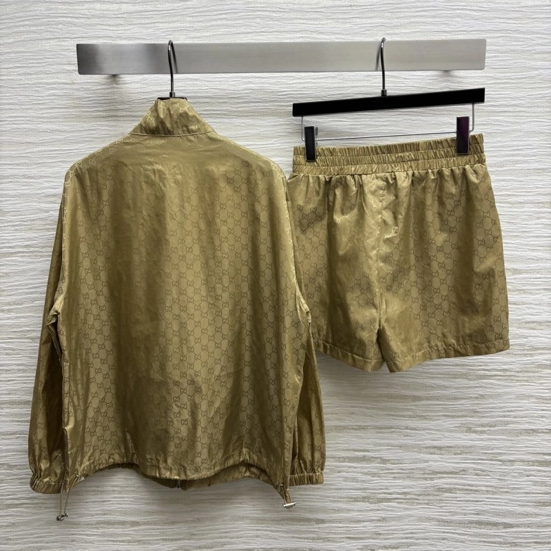 Affordable Gucci Long Suits 124668