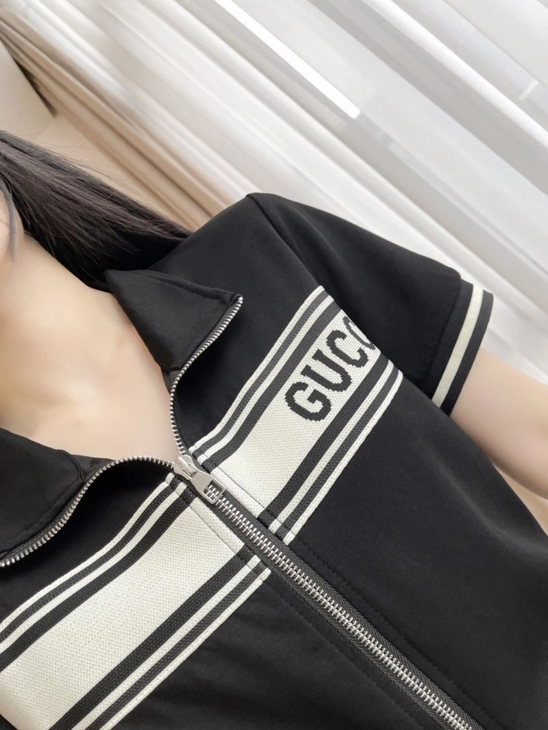Gucci Long Suits EyeCatching 124946