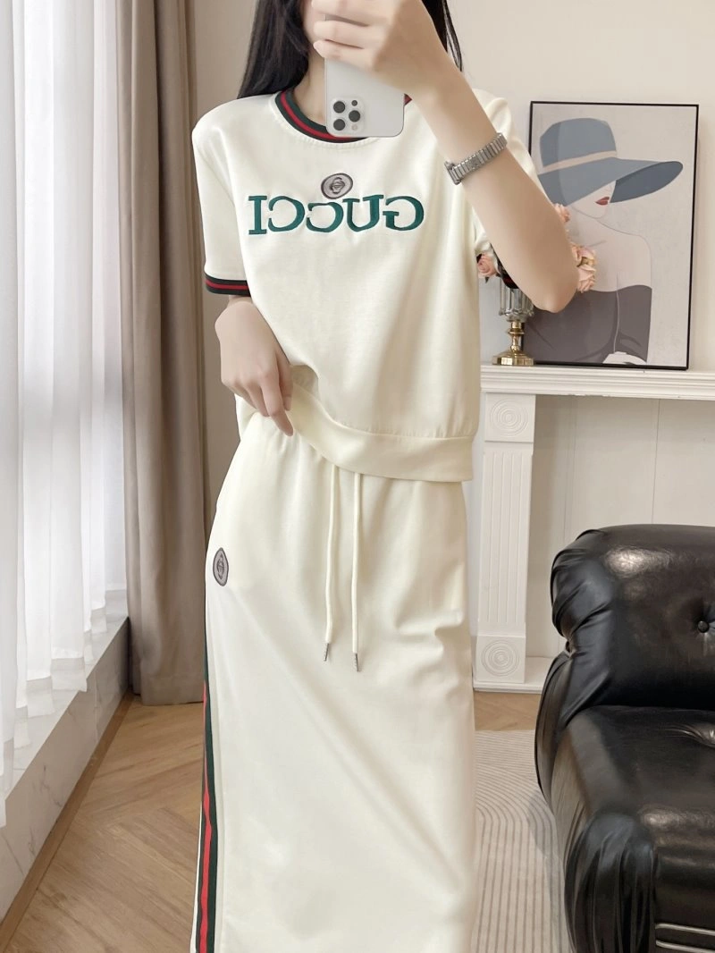 Gucci Long Suits TechFriendly 124955