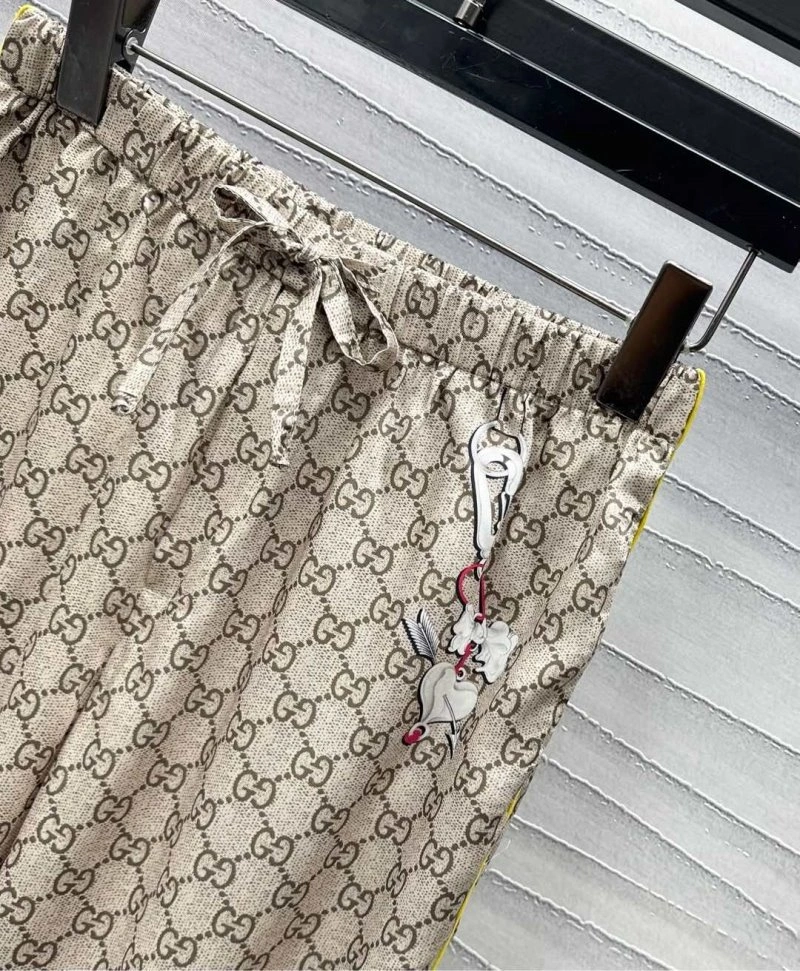 Thermal Gucci Long Suits 124453