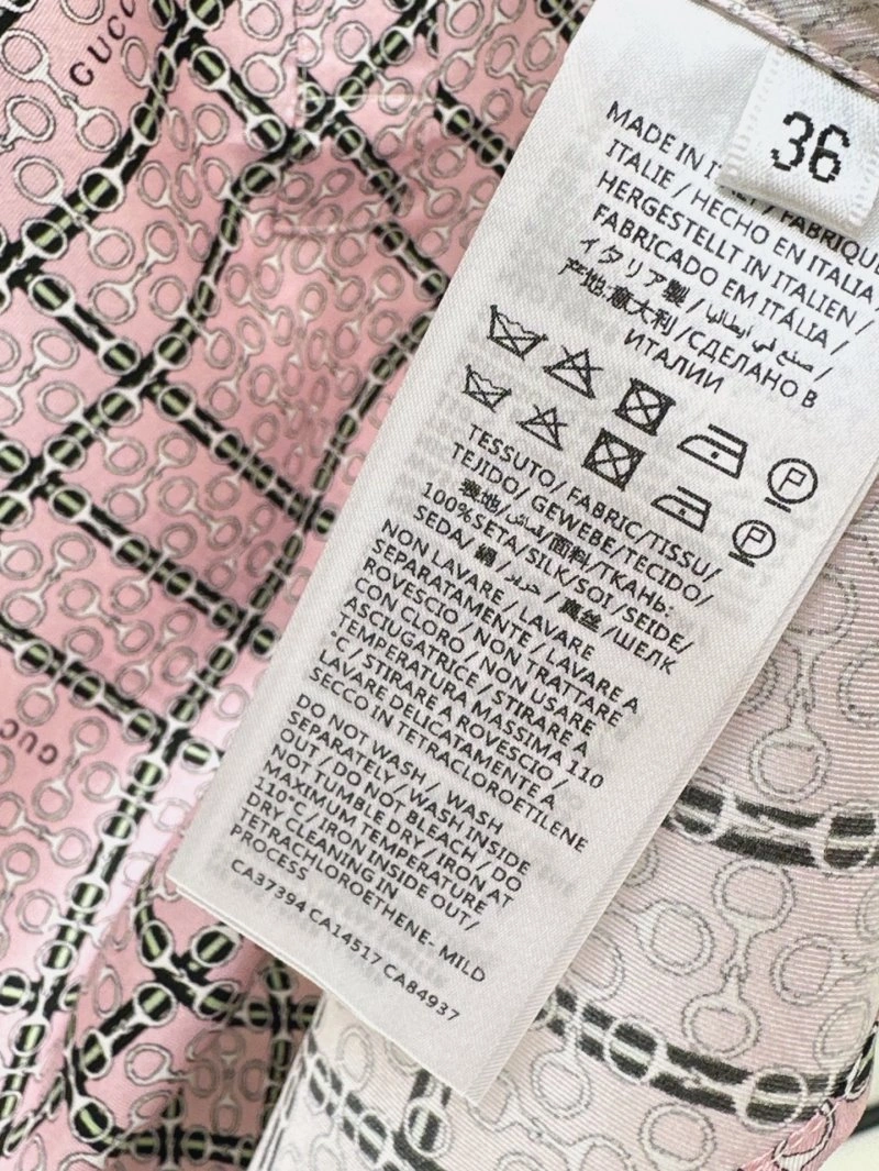 Premium Gucci Long Suits 124446