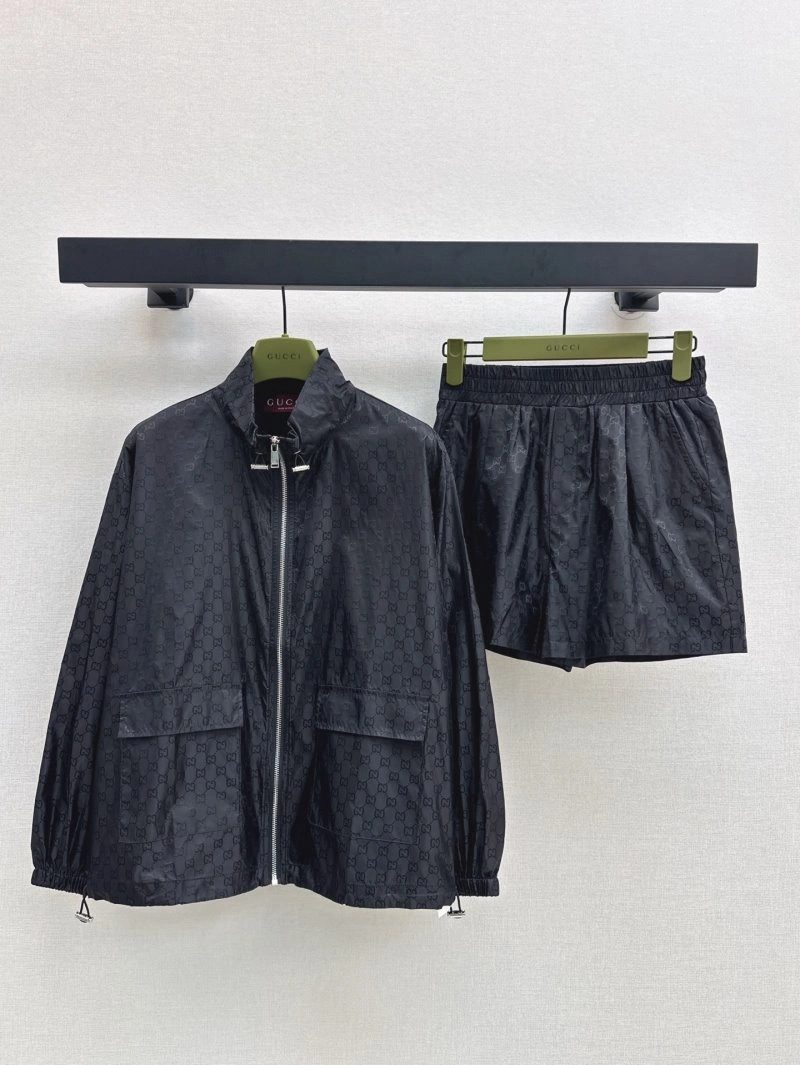 Gucci Long Suits Compact 124429