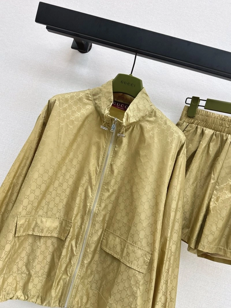 Premium Gucci Long Suits 124433