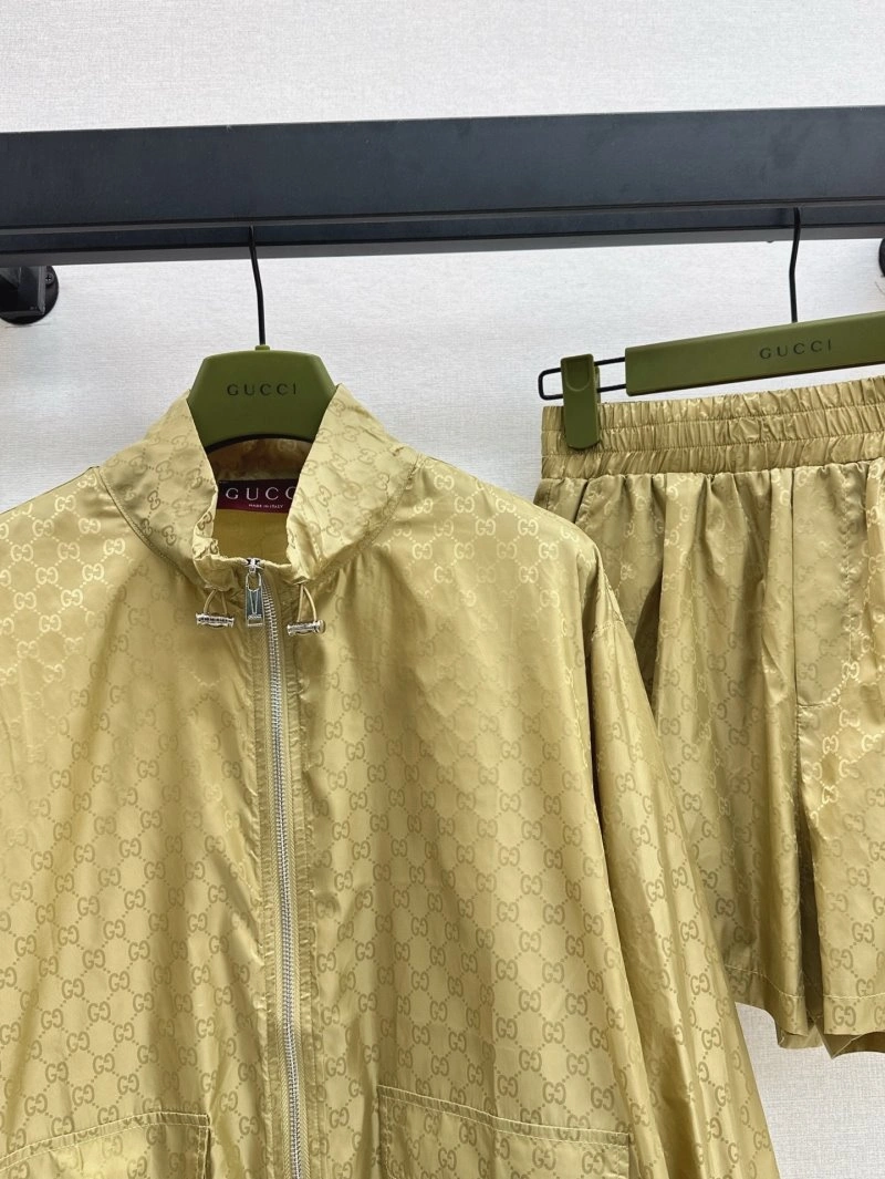 Premium Gucci Long Suits 124433